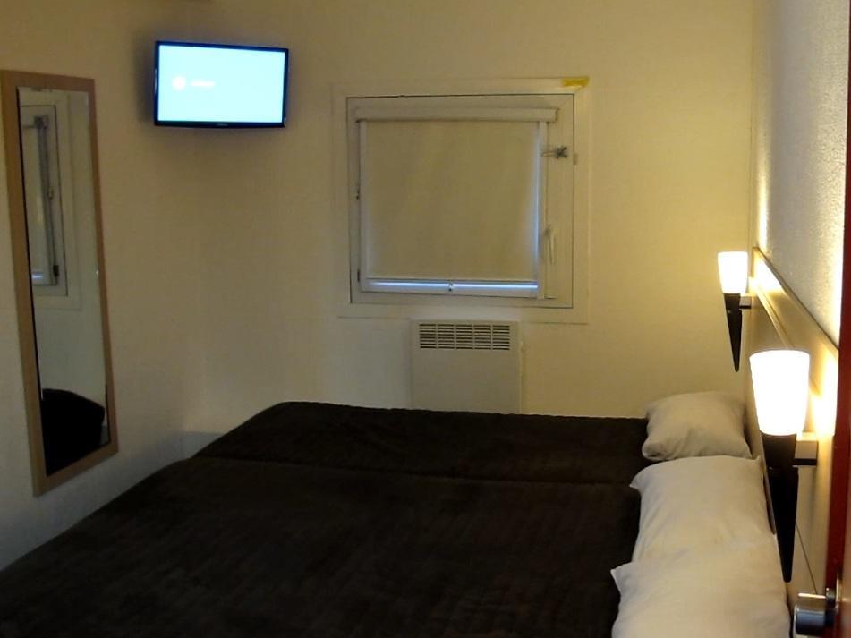 Hotel Class'Eco Courcouronnes Экстерьер фото