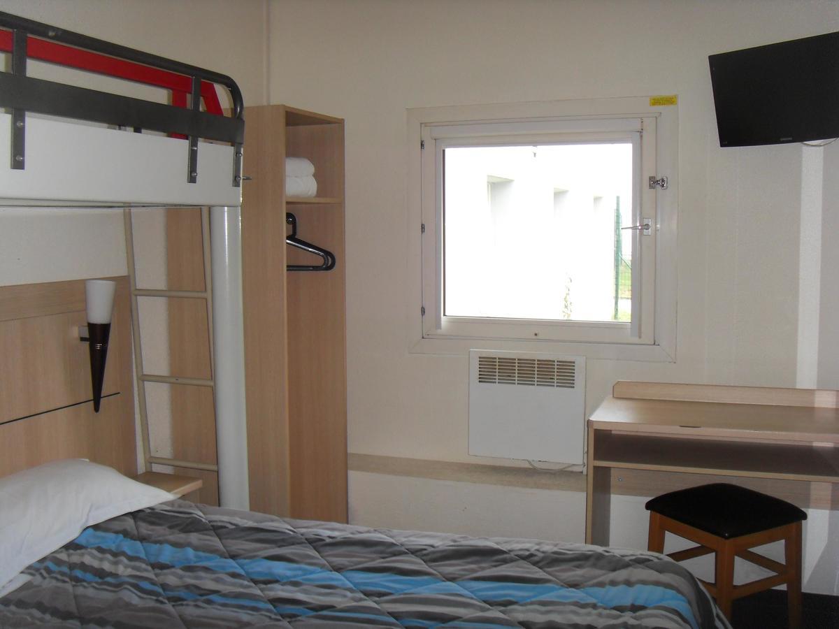 Hotel Class'Eco Courcouronnes Экстерьер фото